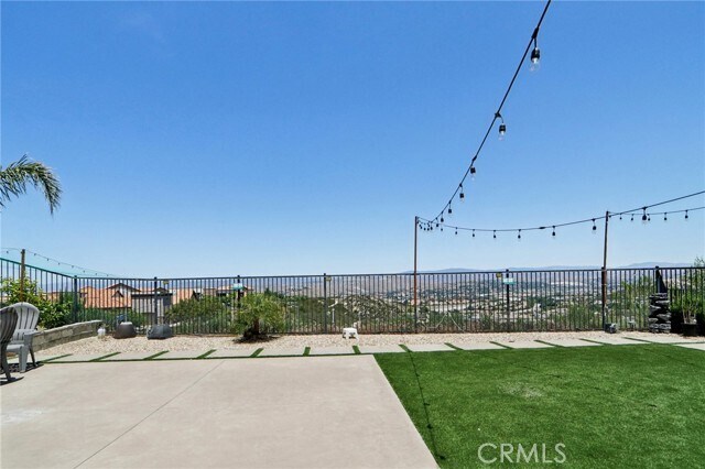 Building Photo - 25220 Golden Maple Dr