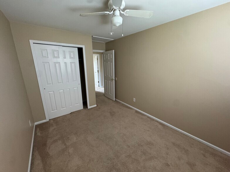Building Photo - 4243 Gunbarrel Dr