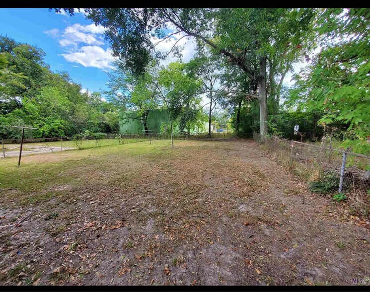 Building Photo - 6426 Kincaid Ave