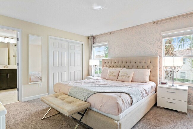 Building Photo - 4802 Romeo Cir