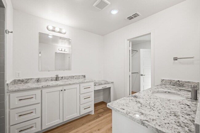 Building Photo - Country Living In Roosevelt ISD!