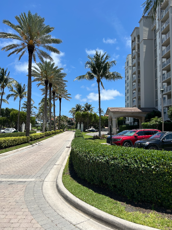 Primary Photo - 3606 S Ocean Blvd