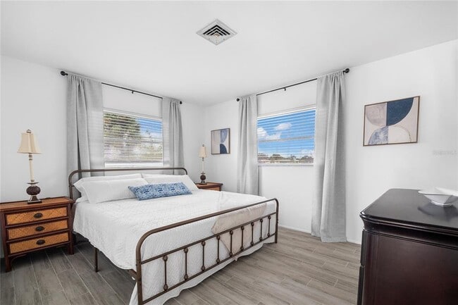 Building Photo - 437 Hickory Rd