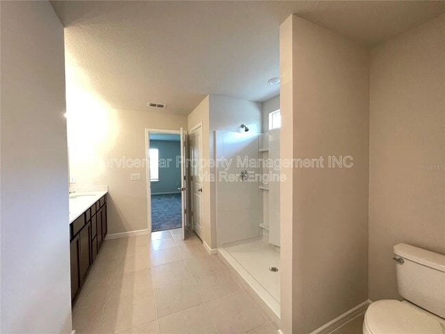 Building Photo - 30561 Gilbern Rd