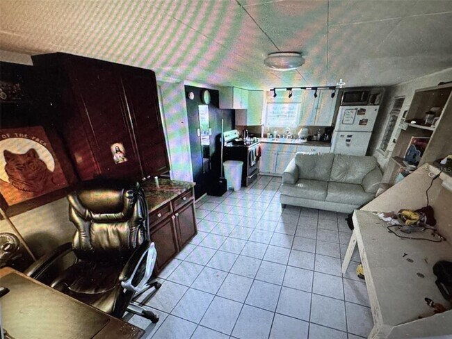 Building Photo - 4109 Nelson Ave