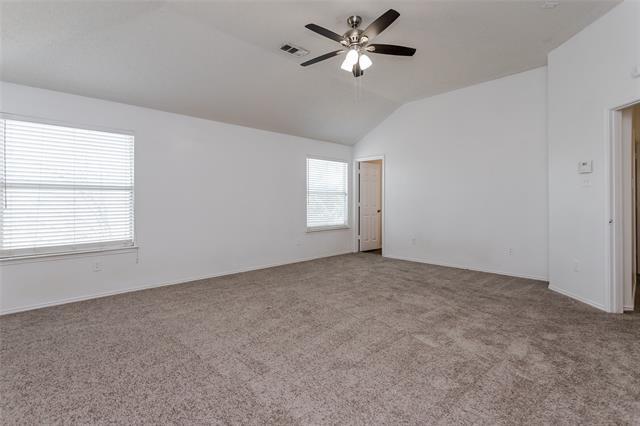 Building Photo - 513 Pineview Ln