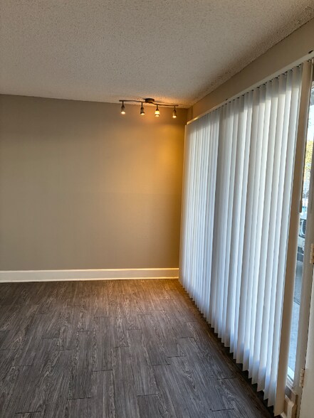 Building Photo - 443 Occidental Dr