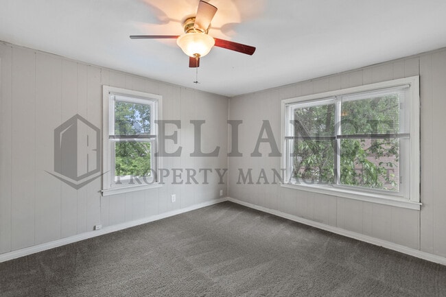 Building Photo - 719 S Glenn St