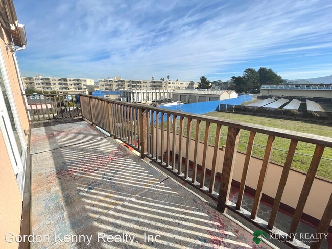 Building Photo - 2 br, 1 bath House - 822 Ellis Drive