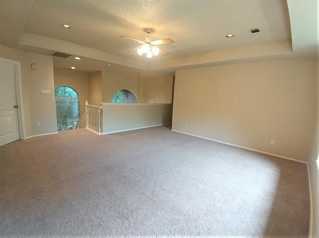 Building Photo - 705 Pine Lakes Dr