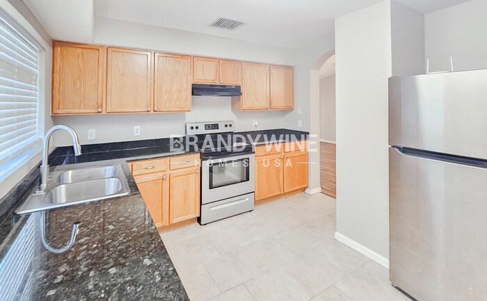 Building Photo - 11739 Brenford Crest Dr