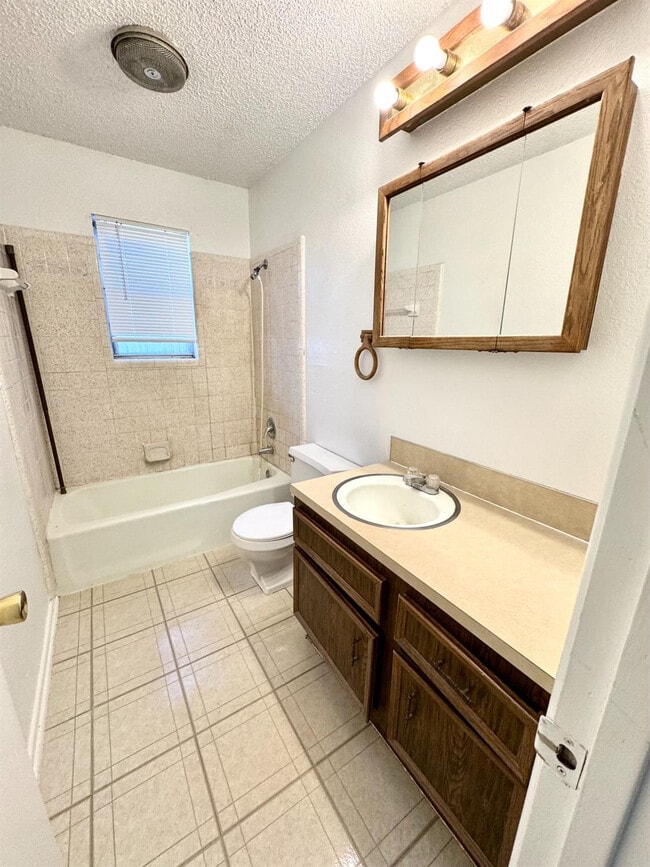 Building Photo - 6509 21st St