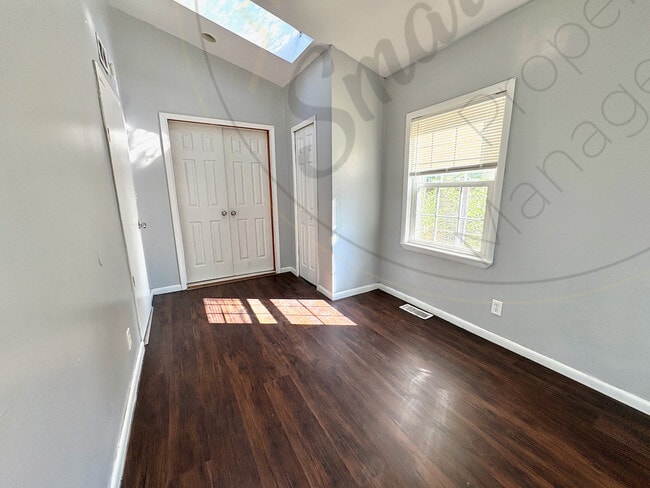 Building Photo - 7032 Fisher Ave