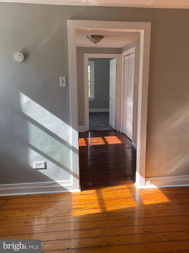 Building Photo - 1033 Old Bethlehem Rd