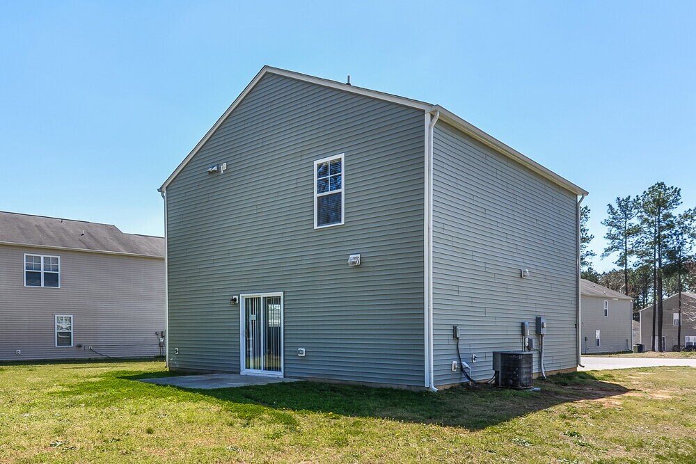 Building Photo - 3036 Van Dorn Rd