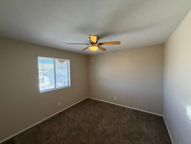 Building Photo - 145 S Doran