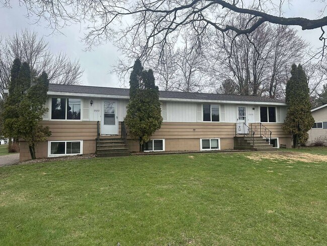 Primary Photo - Remodeled Two Bedroom Duplex