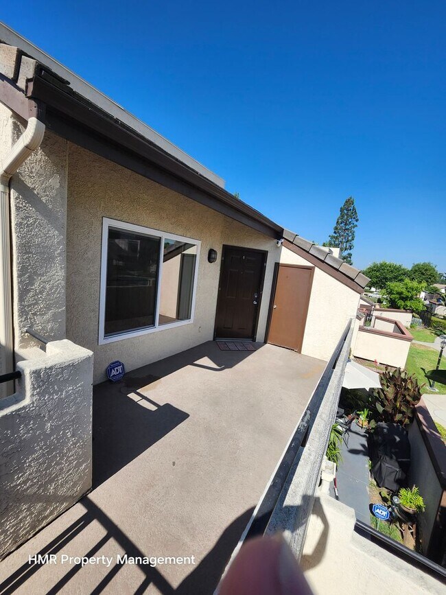 Building Photo - AVAILABLE NOW! Ontario Apt. in a gated community