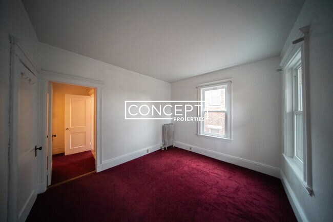 Building Photo - 92 Browne St