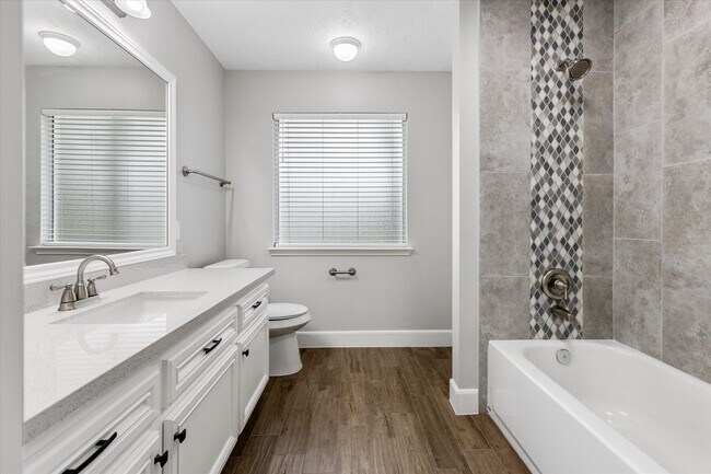 Building Photo - 6618 Grant Dr