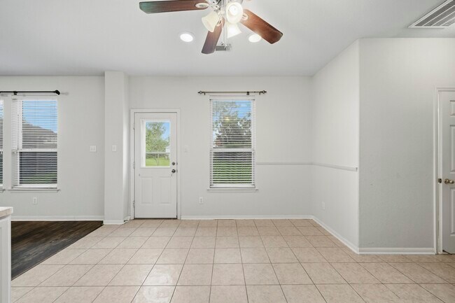 Building Photo - 3039 Orange St