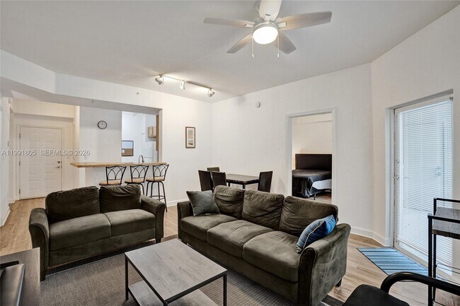 Building Photo - 6001 SW 70th St