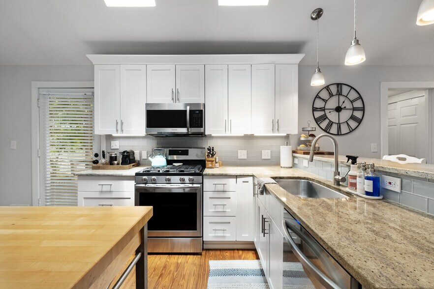 Building Photo - 1788 Ridgeway Ave NW