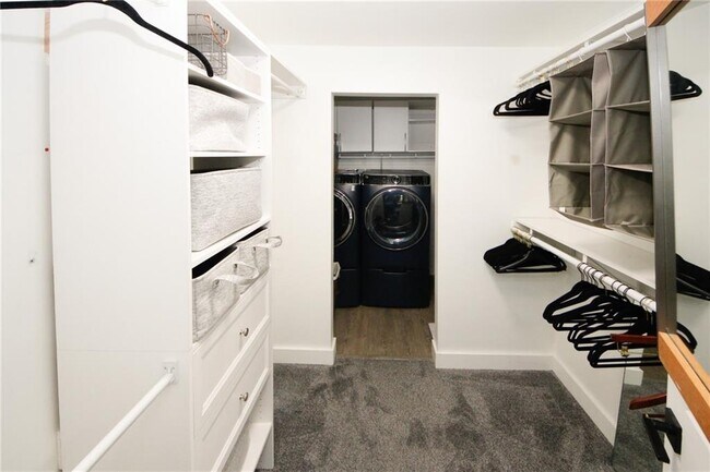 Building Photo - 1468 Briarwood Rd NE