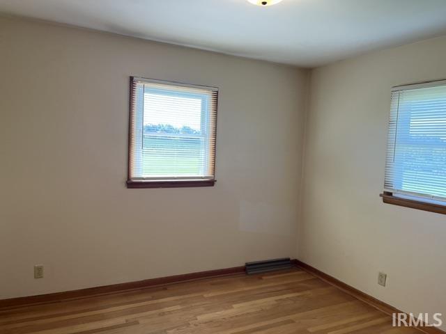 Building Photo - 4670 Breeze Rd