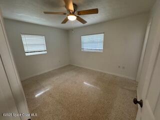 Building Photo - 1575 Glen Haven Dr