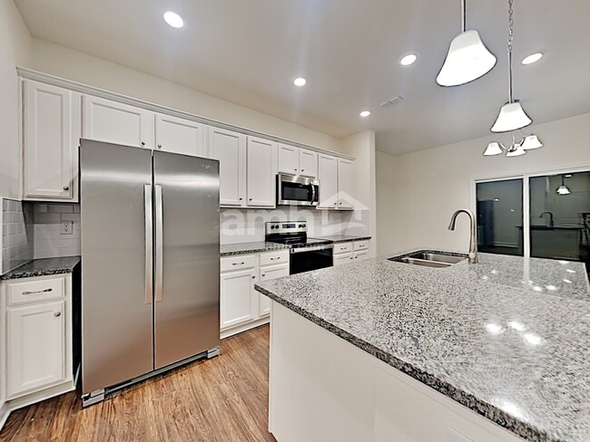 Building Photo - 2867 Calebs Cove Way
