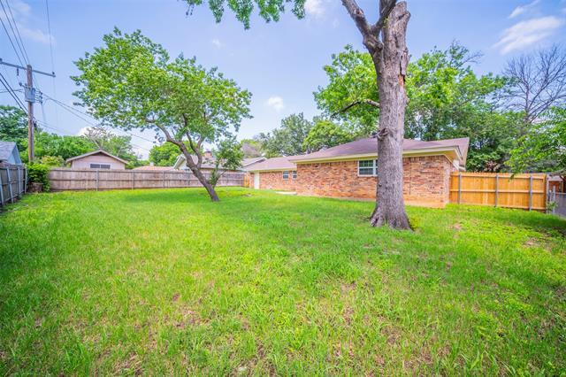 Building Photo - 6925 Wycliff St