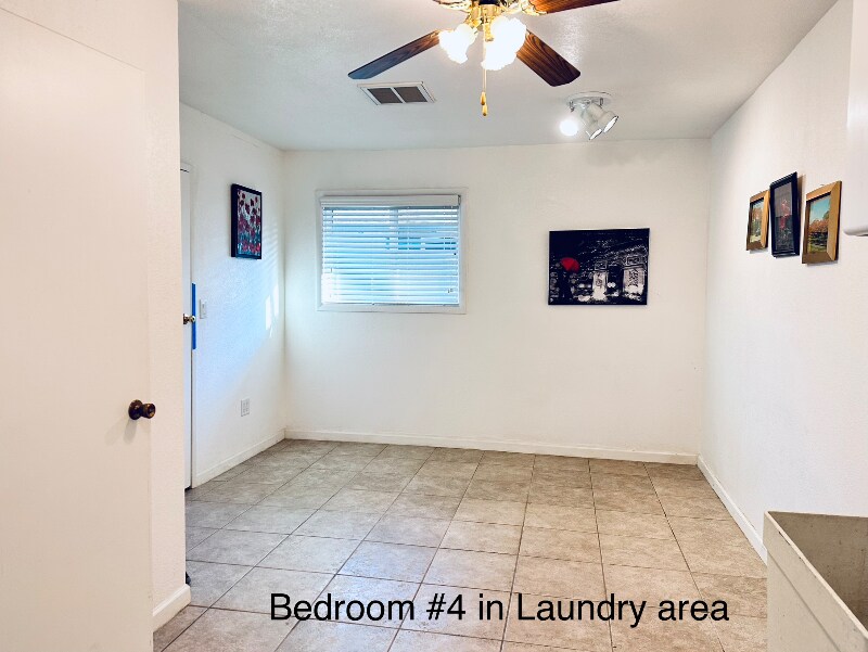 Building Photo - 15607 N 105th Dr