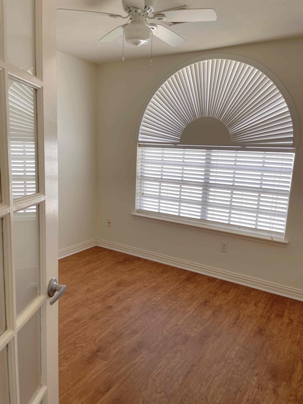 Building Photo - 4027 Almond Lake Dr