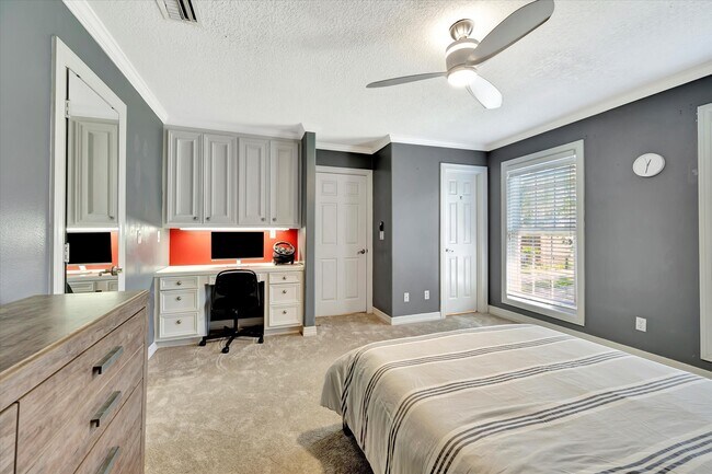 Building Photo - 14826 Sparkling Bay Ln