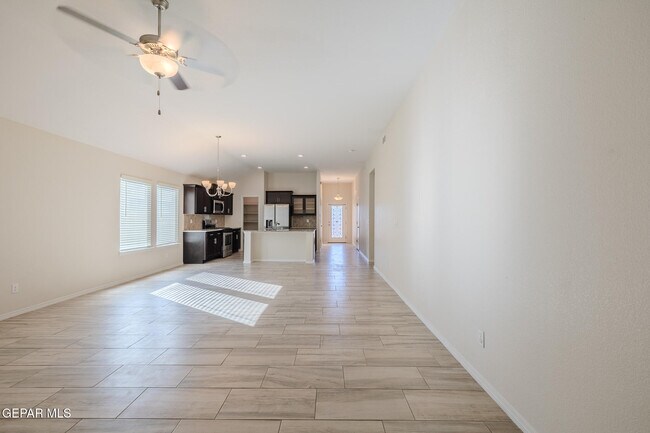 Building Photo - 1040 Indigo Sky St