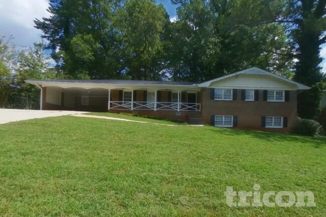 Building Photo - 952 Celtic Cir