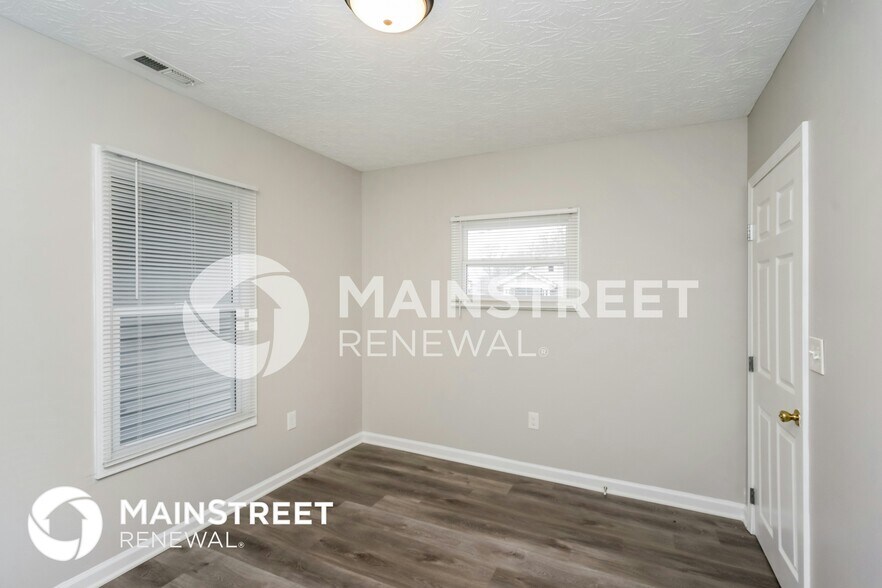 Building Photo - 3417 Hale Ave