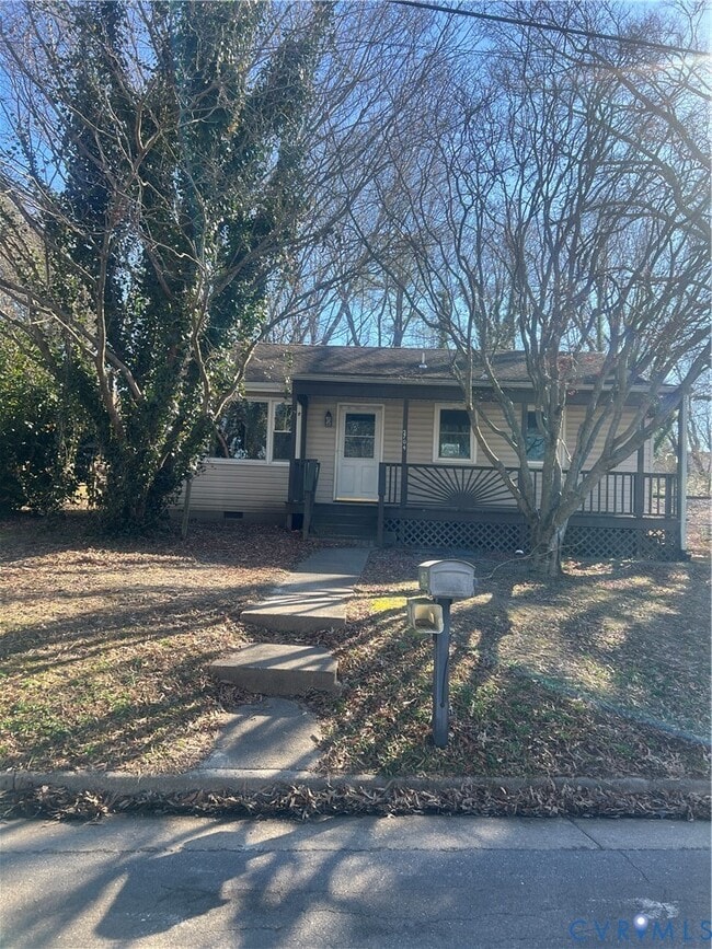 Building Photo - 2704 Norfolk St