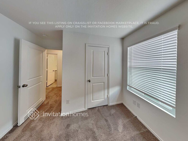 Building Photo - 144 Parish Ln