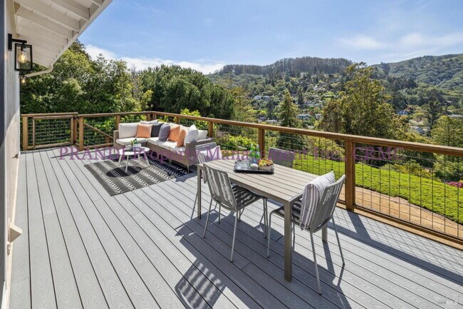 Building Photo - Quintessential Mill Valley Lifestyle in th...