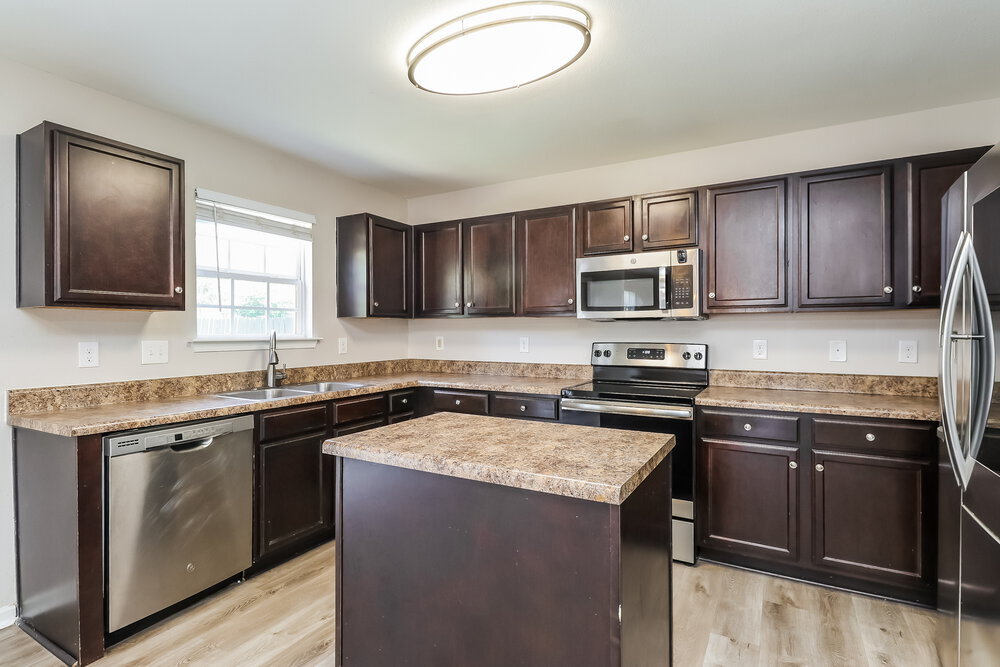 Building Photo - 4234 Grant Martin Dr