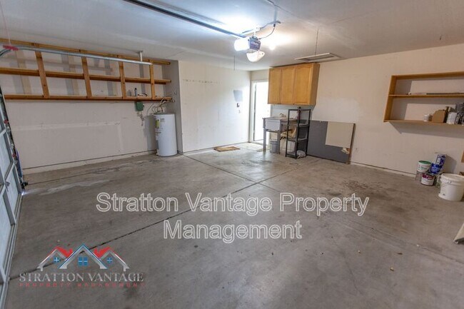 Building Photo - 4725 E Brown Rd