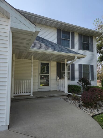 Building Photo - W3132 Glenbrooke Ct