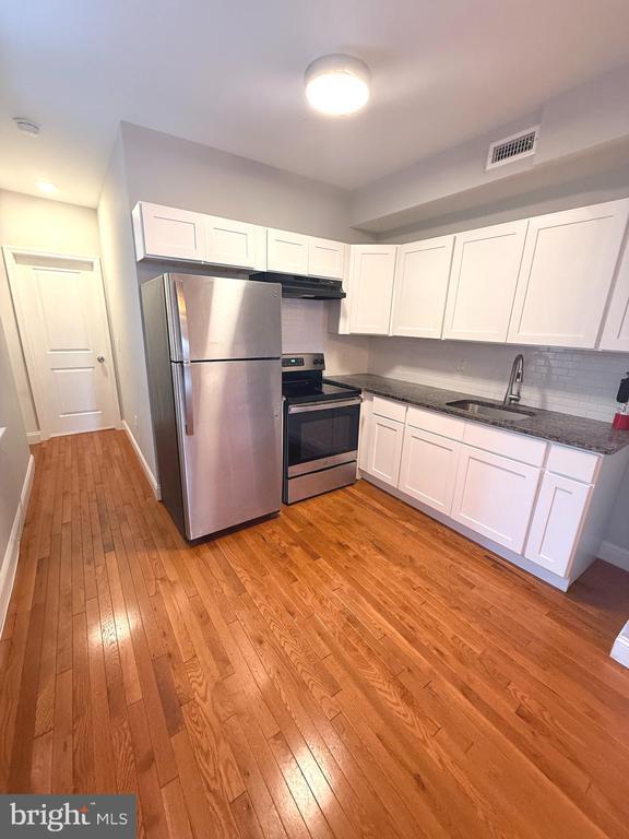 Building Photo - 5908 Old York Rd