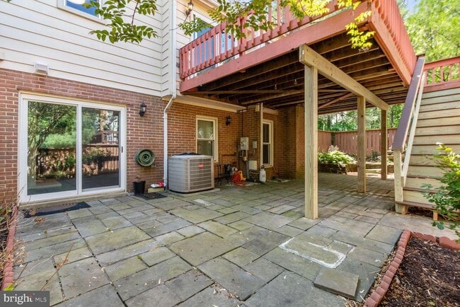 Building Photo - 7435 Crestberry Ln