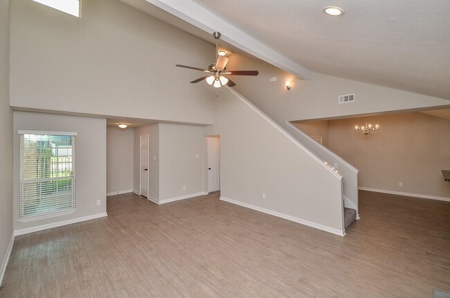 Building Photo - 13214 Ravensway Dr