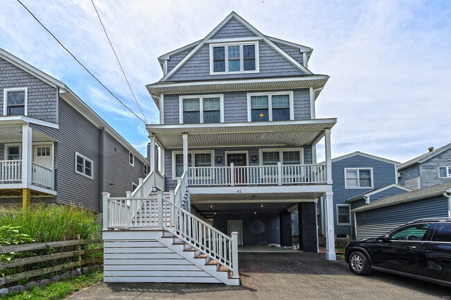 Building Photo - 41 Melba St