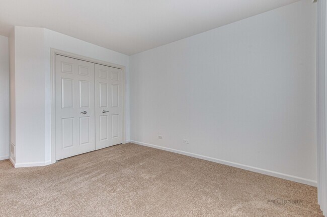 Building Photo - 726 Keystone Ln