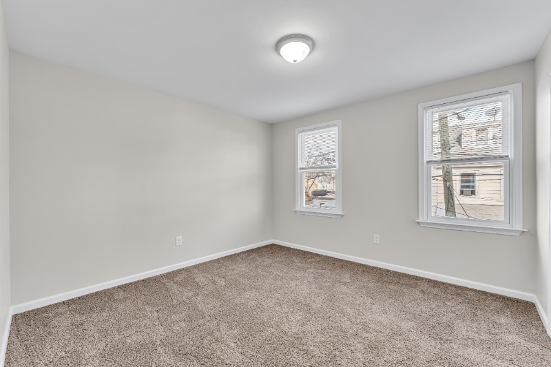 Building Photo - 332 Morris St